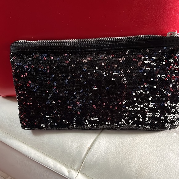 Victoria Secret clutch or makeup bag - Picture 4 of 8